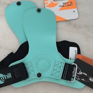 Women's Aqua Wrist Guards